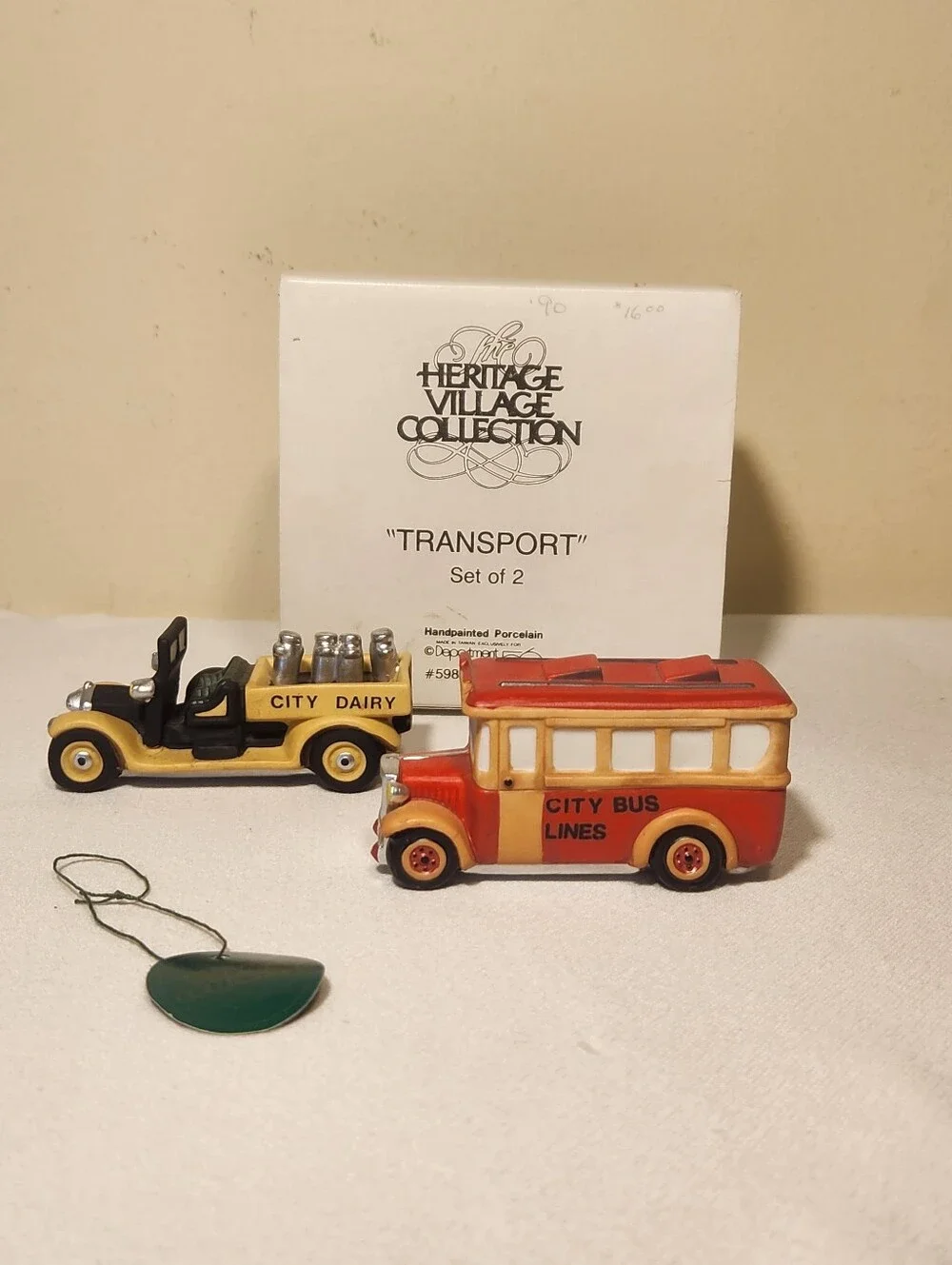 Dept 56 Heritage Village Transport City Bus & Dairy Truck #5983-8 In Box Retired